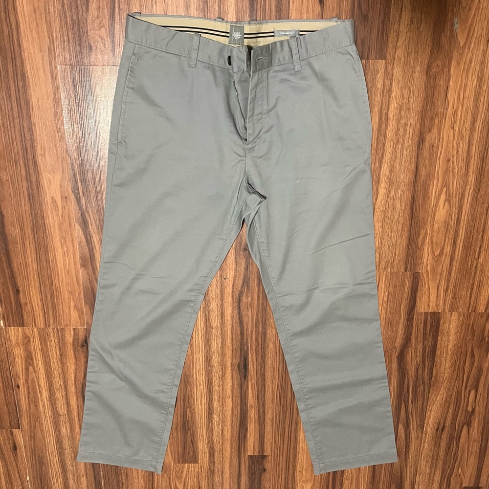 Classic Gap Khakis